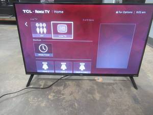 lot 62 image: TCL - 32 Class 3-Series Full HD LED Smart Roku TV Model32S359