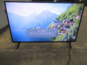 lot 65 image: LG - 43 Class NanoCell 75UQA Series LED 4K UHD Smart webOS TV Model43NANO75UQA