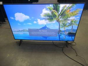 lot 66 image: LG - 70 Class UQ75 Series LED 4K UHD Smart webOS TV 70UQ7590PUB