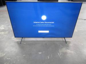 lot 83 image: SAMSUNG 55 Class 4K Crystal UHD (2160P) LED Smart TV with HDR UN55TU7000FXZA