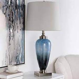 lot 14 image: Novales Table Lamp