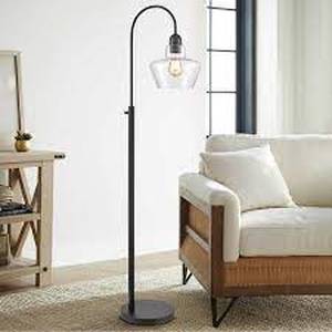 lot 20 image: Valencia Floor Lamp