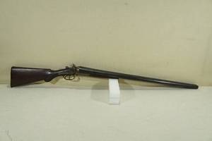 lot 26 image: Meteor External Hammer Side by Side 10 Gauge Shotgun