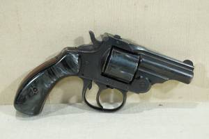 lot 34 image: Harrington & Richardson .22 Cal Top Break Bicycle Single Action Revolver