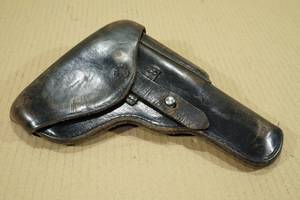 lot 100 image: Black Leather Pistol Holster