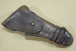 lot 112 image: Antique Military Style Holster