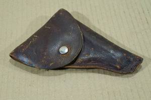 lot 128 image: Brown Leather Pistol Holster with Flap