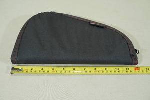 lot 149 image: Allen Soft Handgun Case