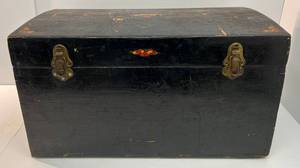 Antique Small Wooden Trunk 24 14 L x 13 12 T 13 D
