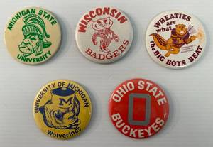 Group Of Vintage College Pinback Buttons