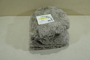 lot 209 image: 3 Piece Bathroom Set -Taupe