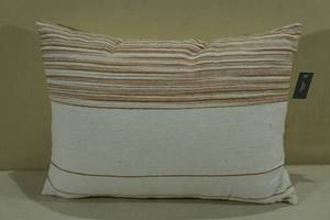 lot 212 image: Decorative Throw Pillow with Removable Cover