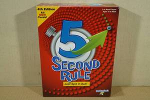 lot 39 image: 5 Second Rule Board Game