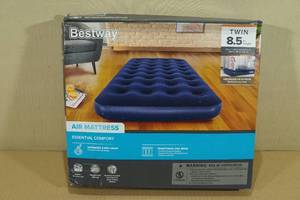 lot 52 image: Bestway Air Mattress -8.5 Tall Twin