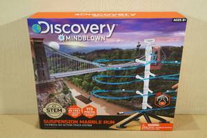 lot 100 image: Discovery Suspension Marble Run