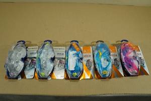 lot 102 image: 5 Pairs Aqua Sphere Kids Unisex Swim Masks