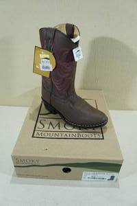 lot 129 image: Smoky Mountain Youth Boots -Size 4