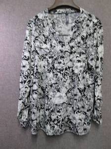 White Mark Womens Pleated Long-Sle...