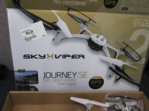 Sky Viper JOURNEY GPS Drone open bo...