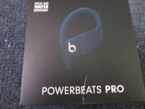 Beats by Dr. Dre PowerBeats Pro Tot...