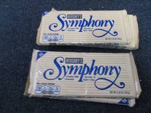 6- 4.25 oz Hersheys Symphony Bars...