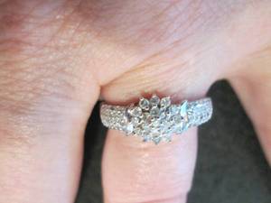 Size 10 Silver Ring- no description...