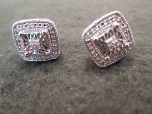 Sterling Silver 110 ct tw Diamond ...
