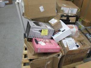Pallet of Items for Repair &amp Repurp...