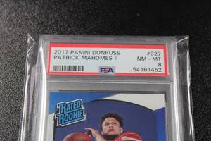 2017 Donruss Patrick Mahomes #327 PSA 8 Rookie Card