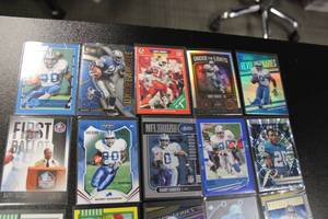Barry Sanders Base Insert & Parallel Football Card Lot  20 Different Cards w 1989 Pro Set Rookie Card