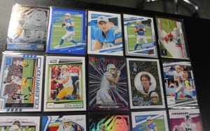 Justin Herbert Base Insert & Parallel Football Card Lot  25 Different Cards