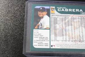 2021 Topps Red Hot Foil Miguel Cabrera #235 4850  Only 50 Exist