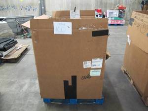 lot 100 image: Pallet of 150 Mis-Mate Pairs of Shoes in Good-Excellent Condition, MensWomens Mix
