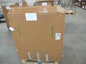 lot 103 image: Pallet of 250 Mis-Mate Pairs of Shoes in Good-Excellent Condition, MensWomens Mix