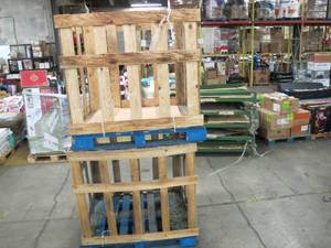 lot 114 image: 2 Wooden Pallet Cages Attached to Wooden Pallets - Great for holding items on a pallet