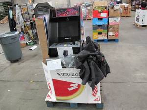 lot 115 image: Pallet of Store Overstock Store and Ecommerce Product and Returns