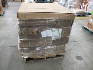 lot 126 image: Pallet of NEW ShippingStorage Unlabeled Cardboard Boxes - 320 Quantity