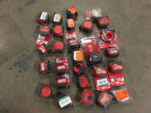 Mix Lot of Milwaukee Tape Measures, Customer return, Review all pictures