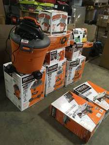 Mix Lot of Ridgid Shop Vacuums, Customer returns, Review all pictures