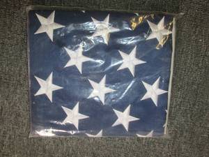 new USA flag with brass grommets...