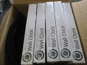 box of 6 clocks new 1 out of packag...