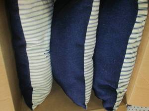3 tent pillows ...