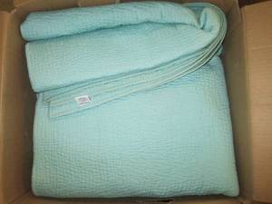 king size coverlet and 2 king size ...