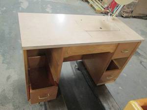 desksewing machine cabinet needs l...