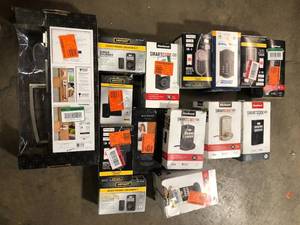 Mix Lot of SmartLocks, Doorlocks, Customer return, Review all pictures