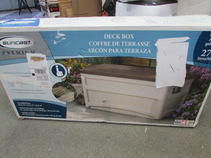 lot 74 image: Suncast Deck Box