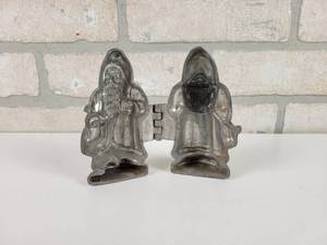 lot 13 image: Antique Pewter Chocolate  Ice Cream Santa Clause Mold - Approx. 4.5 Tall