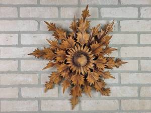 lot 28 image: Beautiful Wood Sunflower Folk Art Decoration - May be Zakopane Sunflower - Approx. 20 Diameter - NO SHIPPING