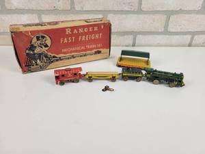 lot 32 image: Antique Ranger Fast Freight Mechanical Train Set in Original Box - Box is Approx. 9.5 x 4 x 2 - WORKS
