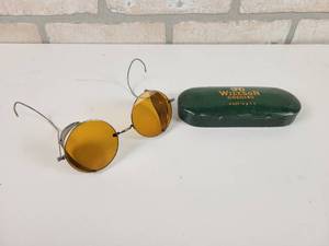 lot 39 image: 1910s to 1920s WILLSON Goggles Motoring Sunglasses in Case - Amber Lenses w Side Shields